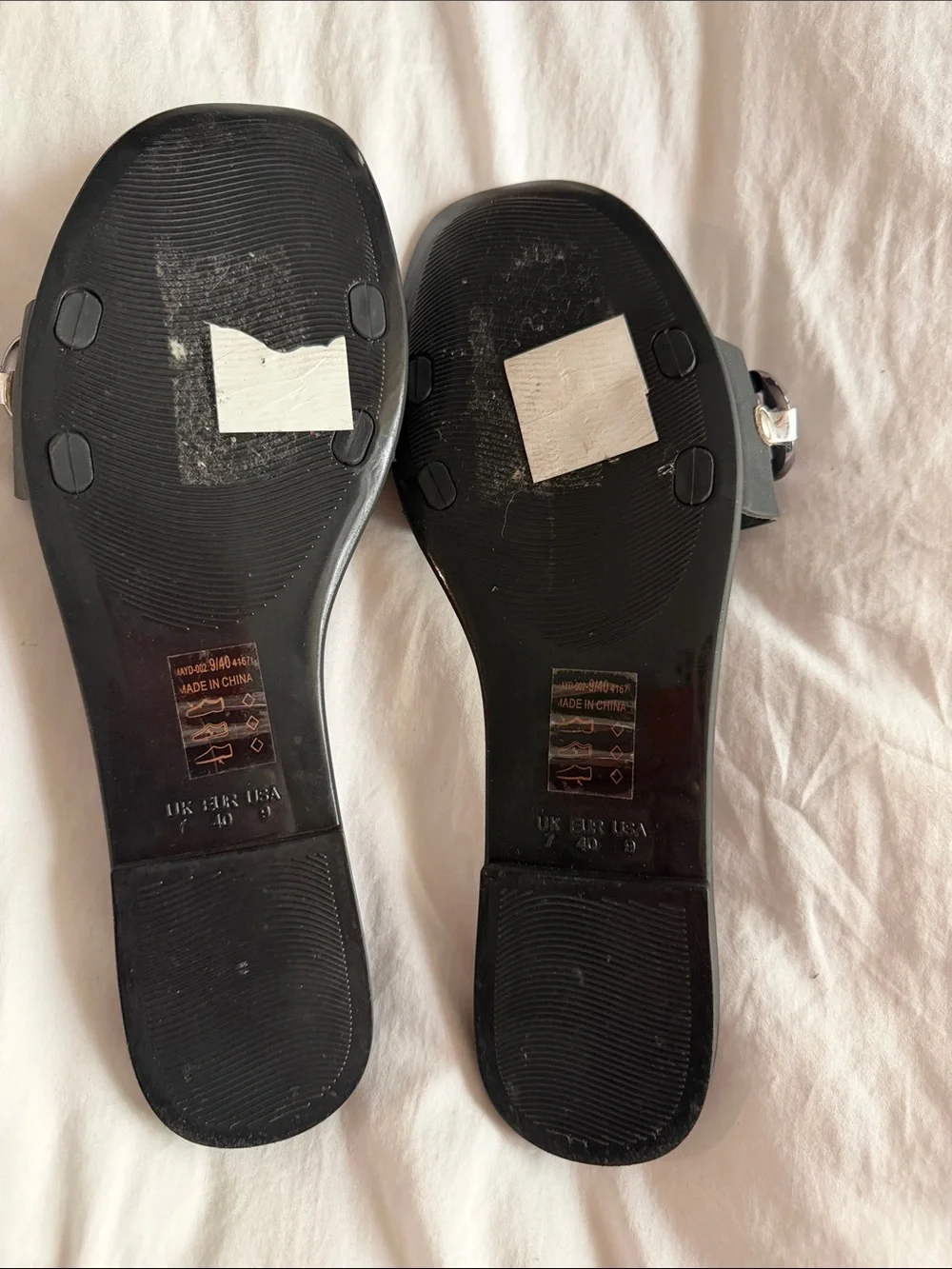 Chinese Laundry Black Slide Sandals with Silver Chain Accent